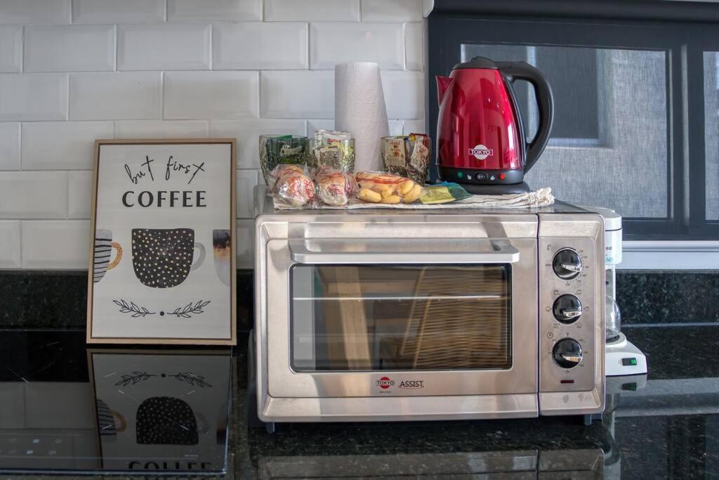 A Estrenar! Apartamento Con Pileta Zona Aeropuerto Wifi 200Mg อะซุนซิออง ภายนอก รูปภาพ